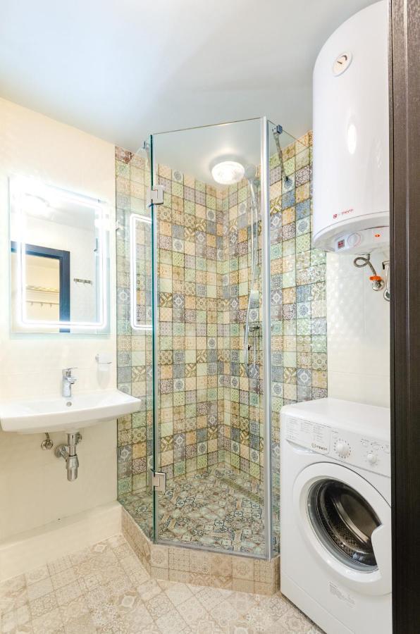 Artal Apartment On Obolonsky Avenue 31 Kiev Eksteriør billede